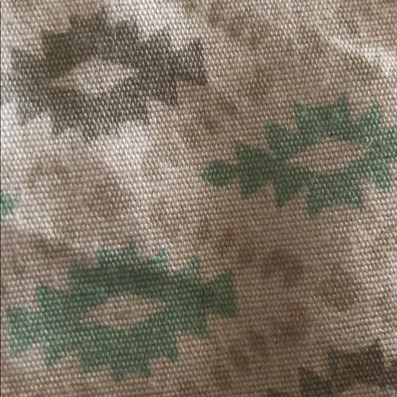 Meet your Posher, Andrea - Picture 1 of 1